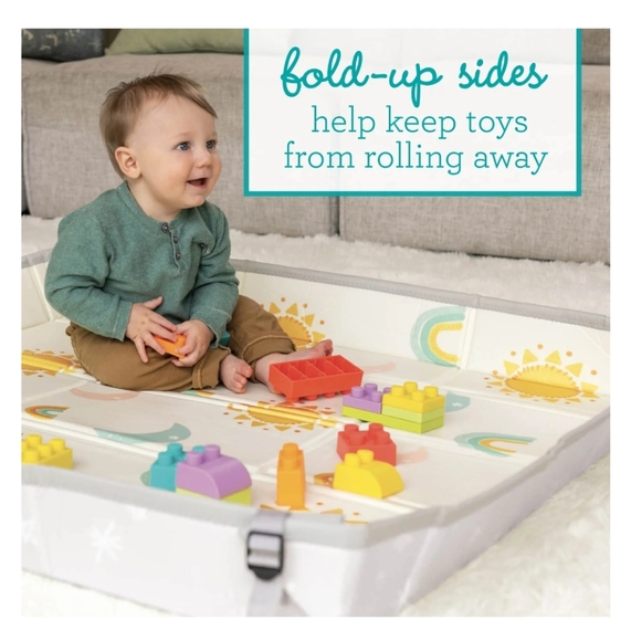Infantino 45" Foldable Foam Playmat and 14-Piece Soft Building Blocks baby - Picture 4 of 10